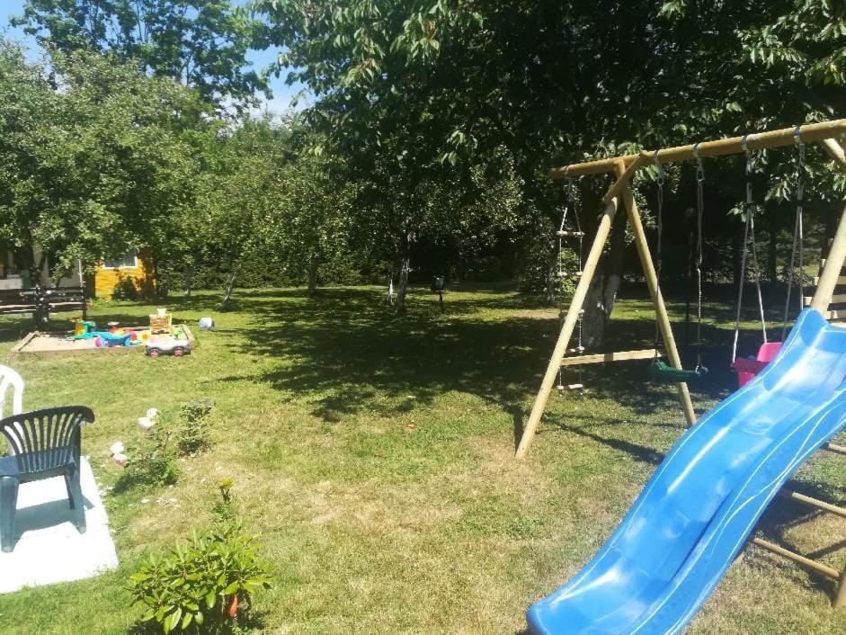 Pod Jablonia Villa Jezierzany Luaran gambar