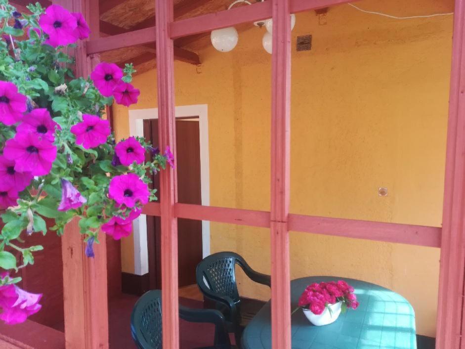 Pod Jablonia Villa Jezierzany Luaran gambar